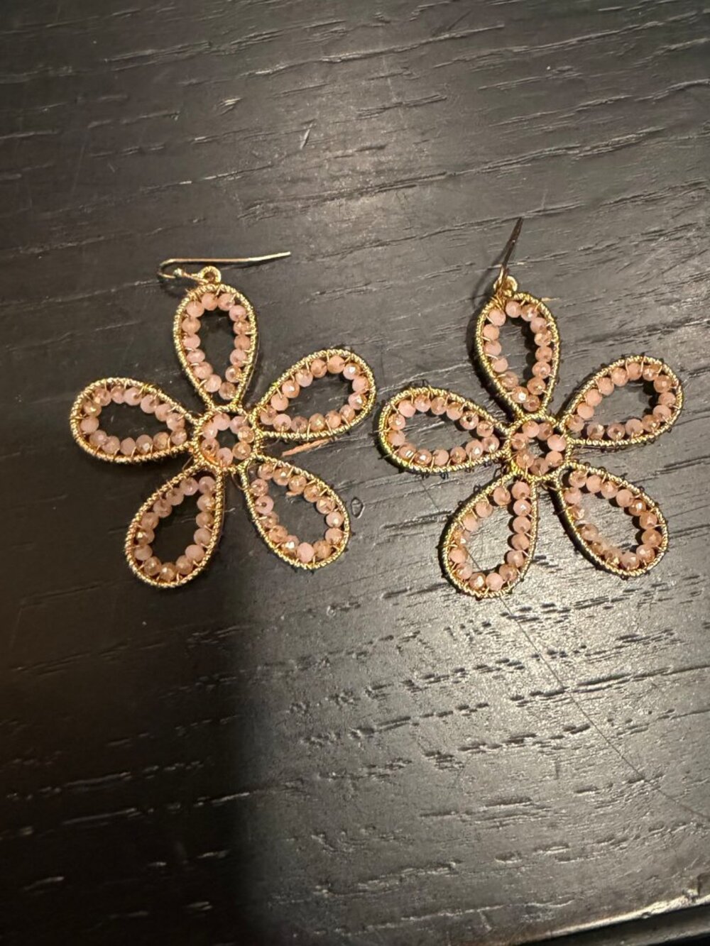 Beaded Flower Dangle Earrings Gold Tone Wire Wrapped